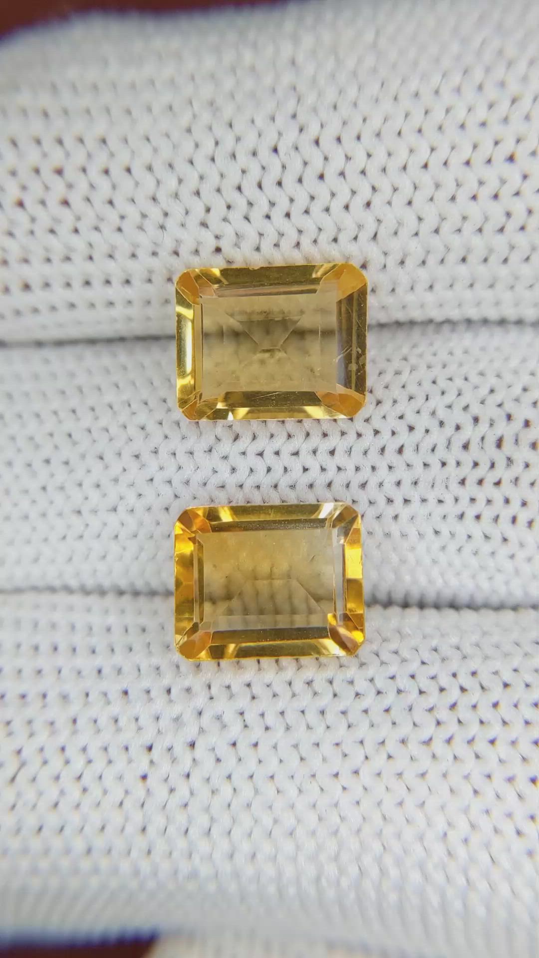5.27&nbsp;Ct.Tw.Total Carat Weight Citrine Pair from Brazil Size Video