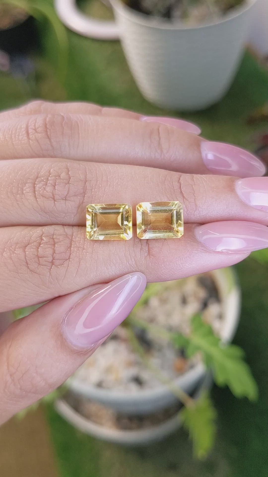 5.78&nbsp;Ct.Tw.Total Carat Weight Citrine Pair from Brazil Size Video