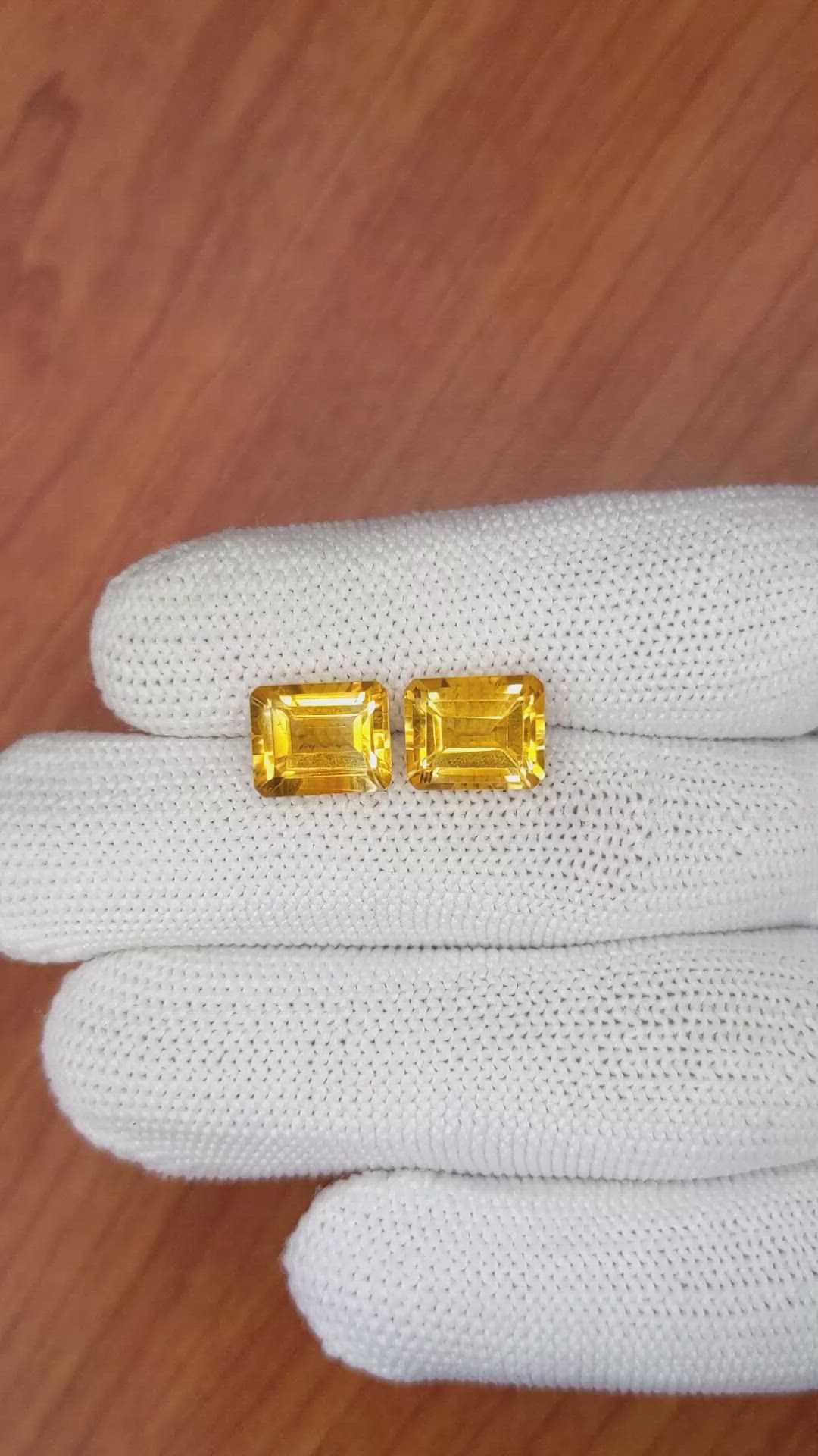 6.92&nbsp;Ct.Tw.Total Carat Weight Citrine Pair from Brazil Size Video