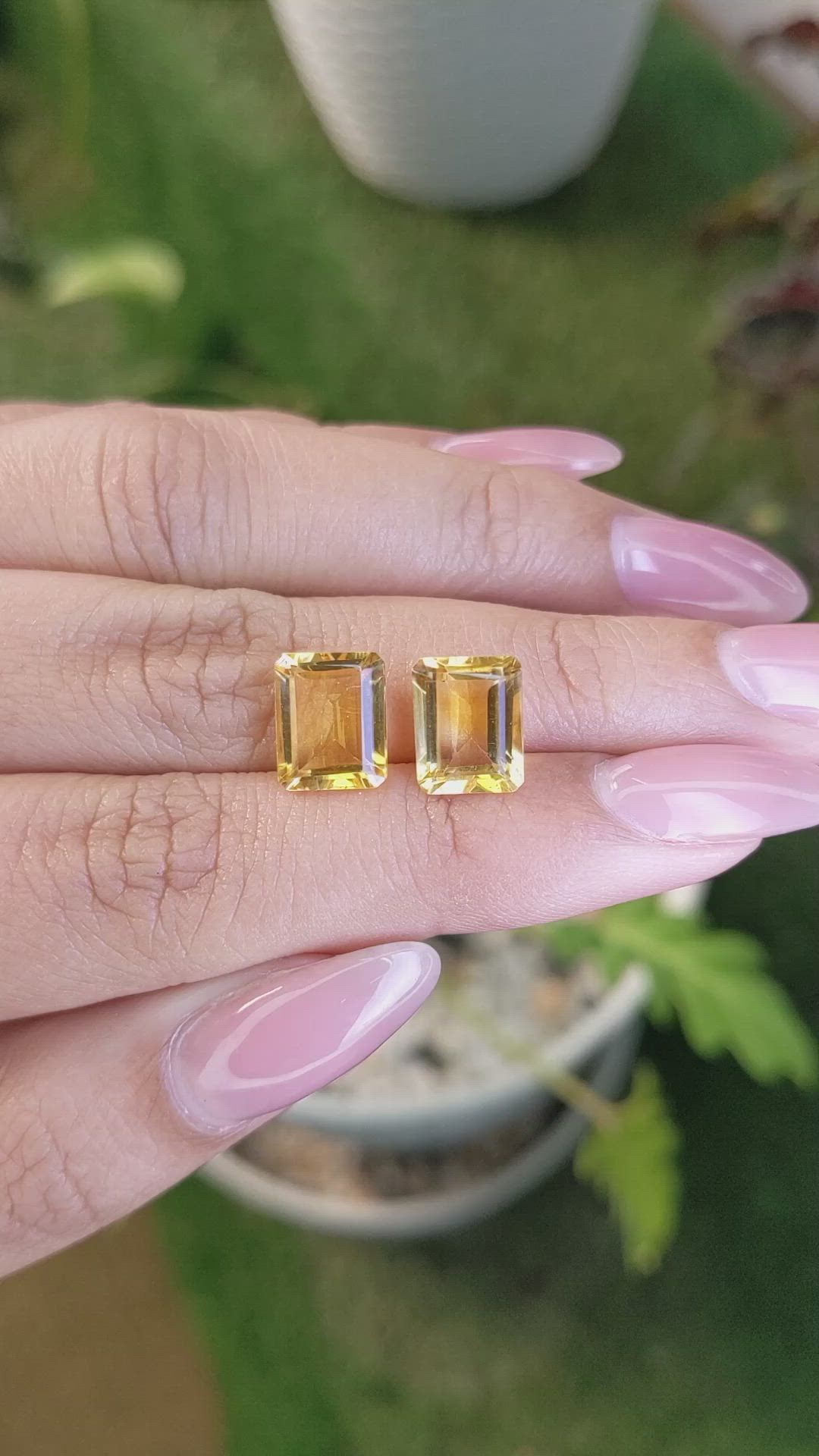 5.53&nbsp;Ct.Tw.Total Carat Weight Citrine Pair from Brazil Size Video