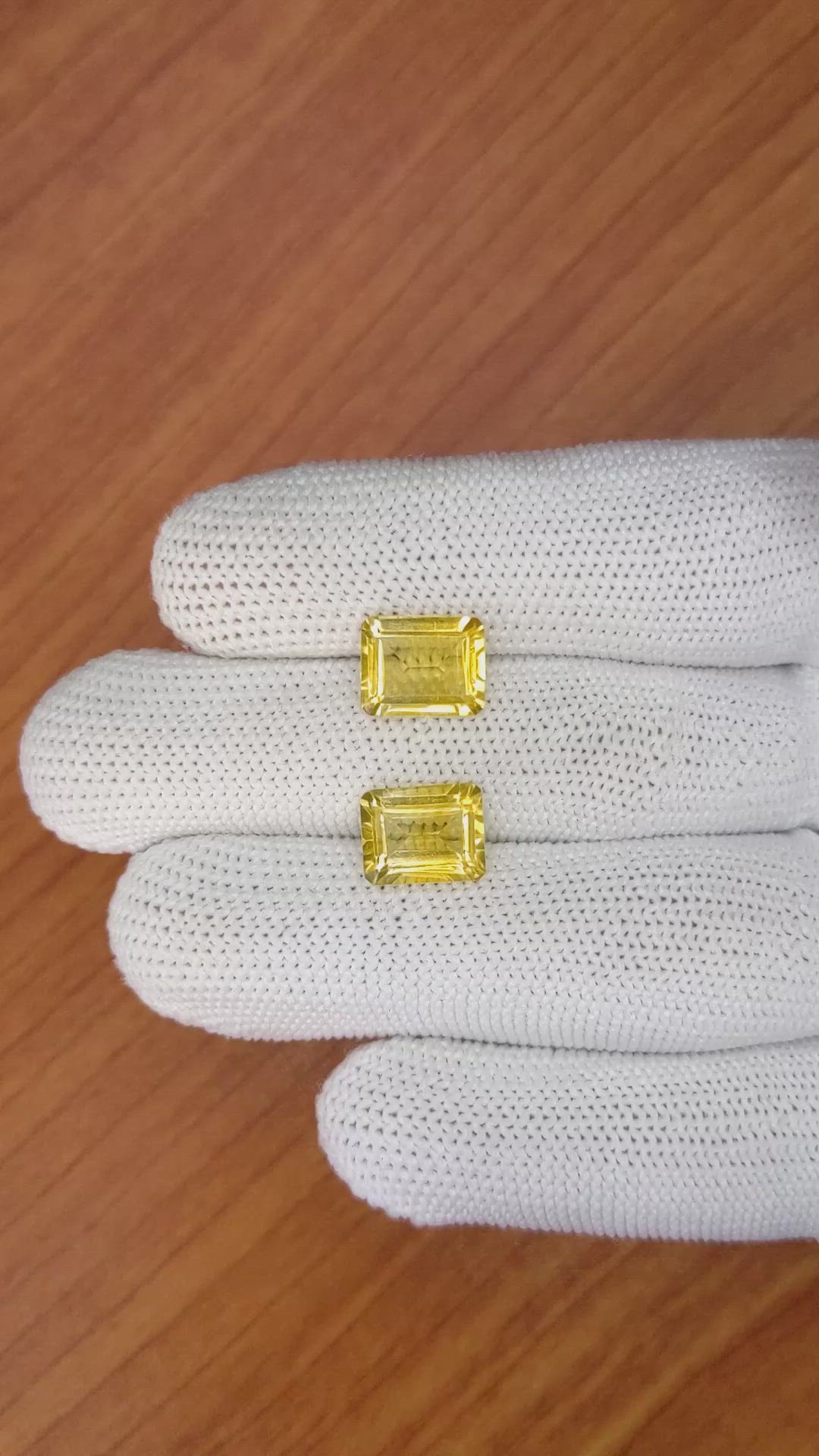 5.53&nbsp;Ct.Tw.Total Carat Weight Citrine Pair from Brazil Size Video