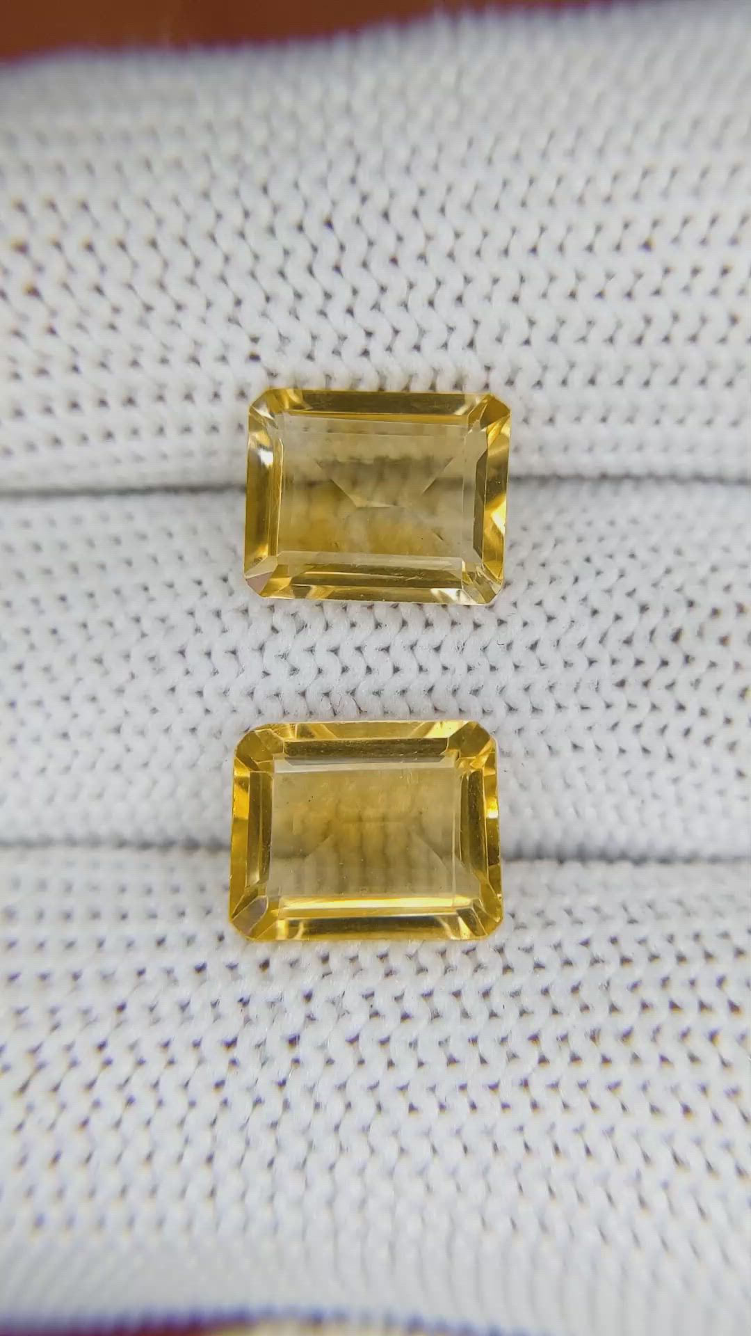 5.39&nbsp;Ct.Tw.Total Carat Weight Citrine Pair from Brazil Size Video