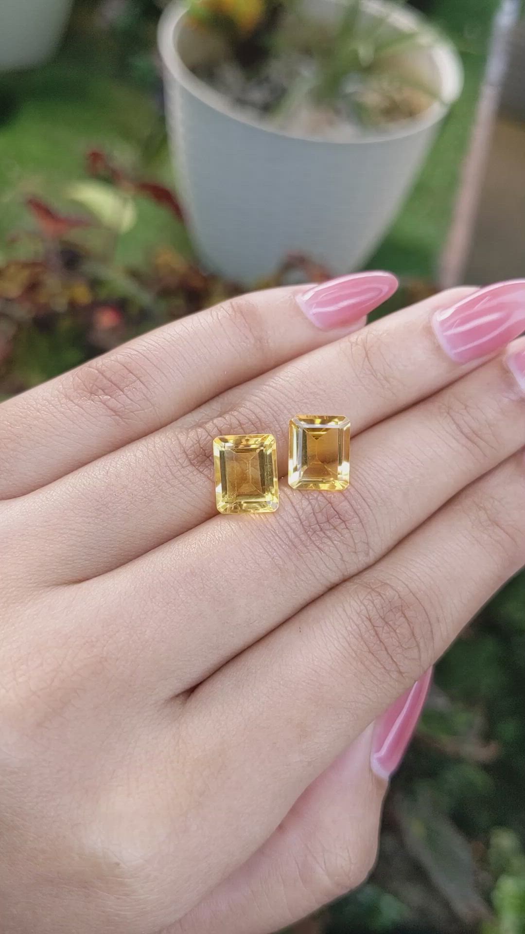 6.65&nbsp;Ct.Tw.Total Carat Weight Citrine Pair from Brazil Size Video