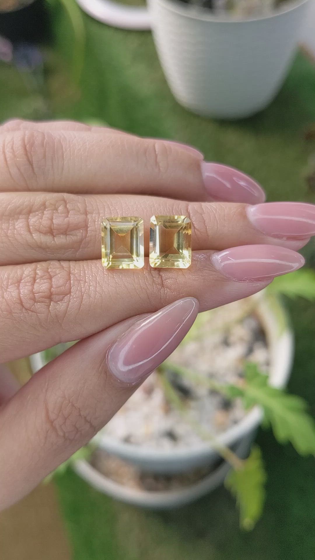 6.69&nbsp;Ct.Tw.Total Carat Weight Citrine Pair from Brazil Size Video