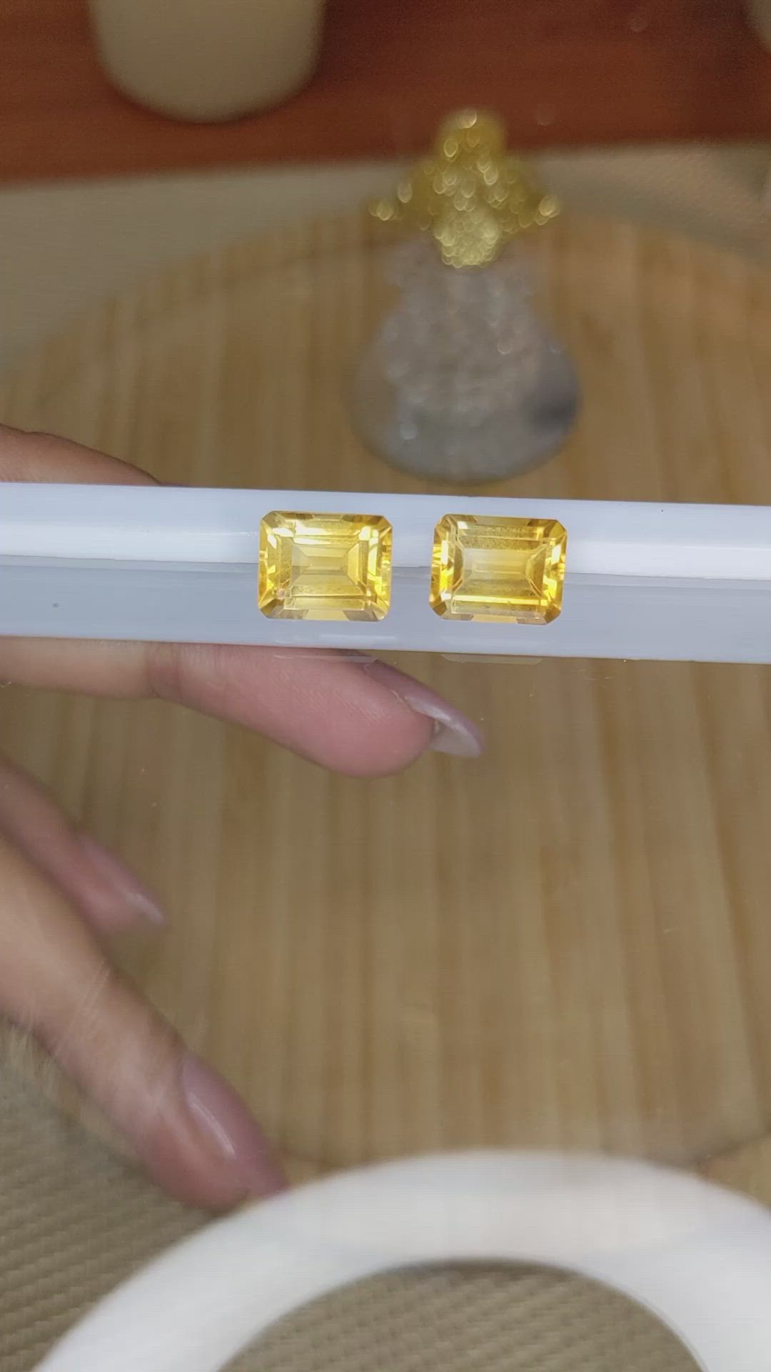 6.81&nbsp;Ct.Tw.Total Carat Weight Citrine Pair from Brazil Size Video