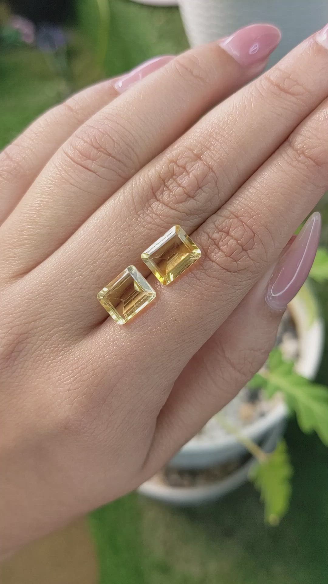 5.46&nbsp;Ct.Tw.Total Carat Weight Citrine Pair from Brazil Size Video