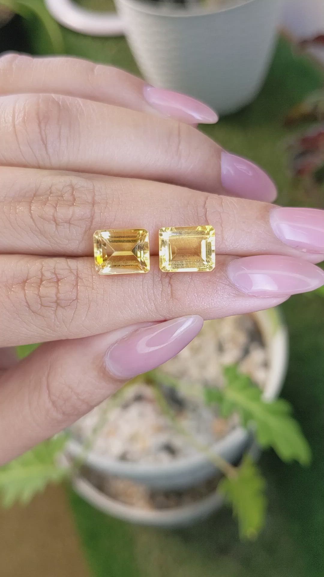 6.97&nbsp;Ct.Tw.Total Carat Weight Citrine Pair from Brazil Size Video