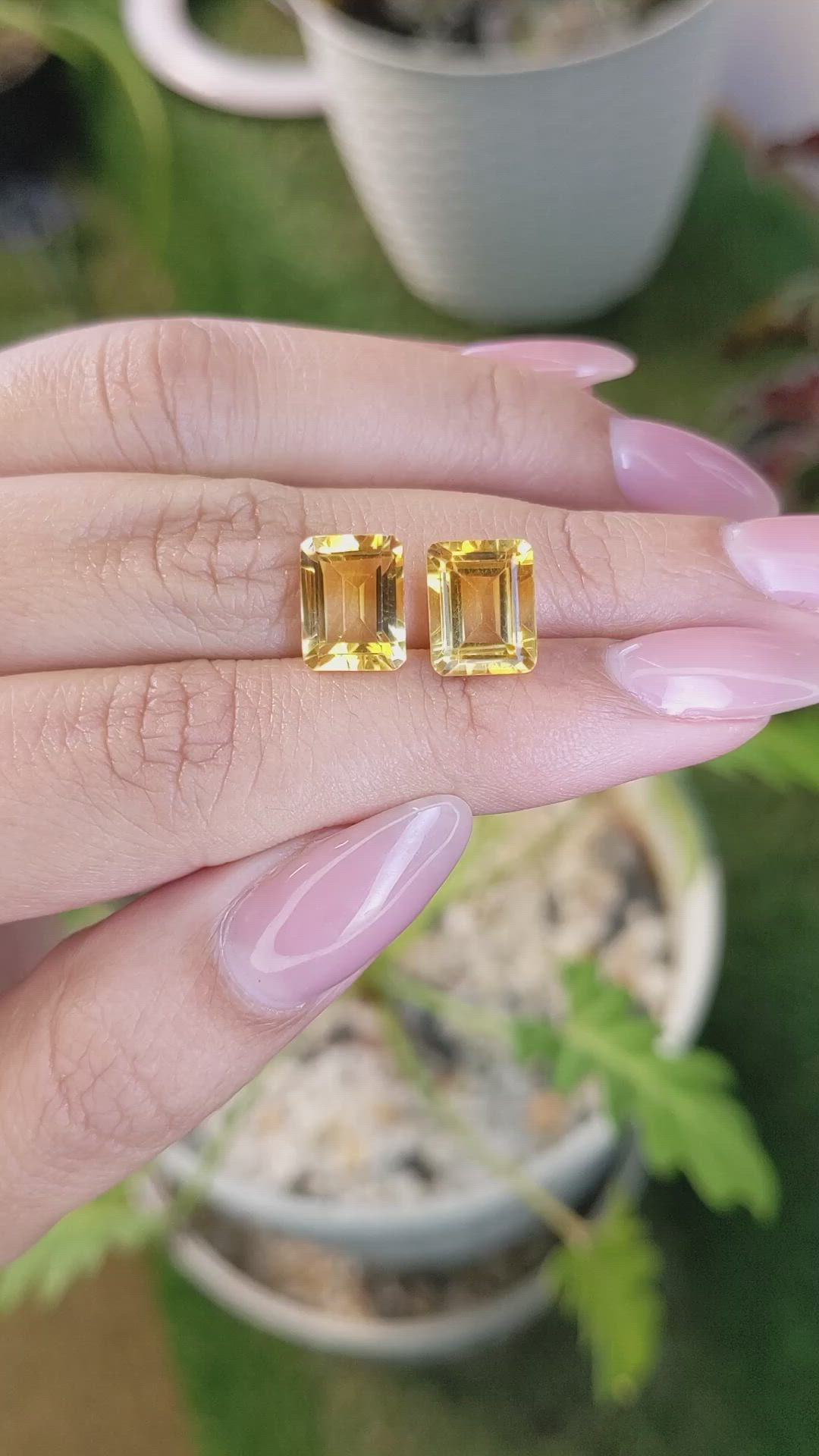 5.77&nbsp;Ct.Tw.Total Carat Weight Citrine Pair from Brazil Size Video