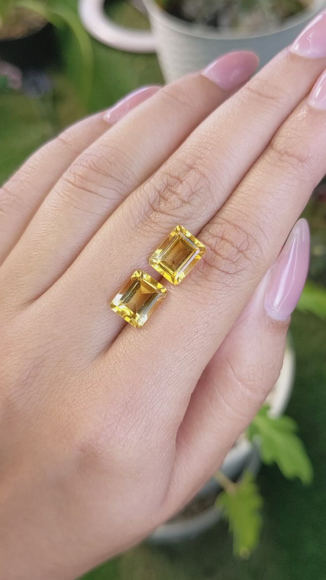 5.77&nbsp;Ct.Tw.Total Carat Weight Citrine Pair from Brazil Size Video