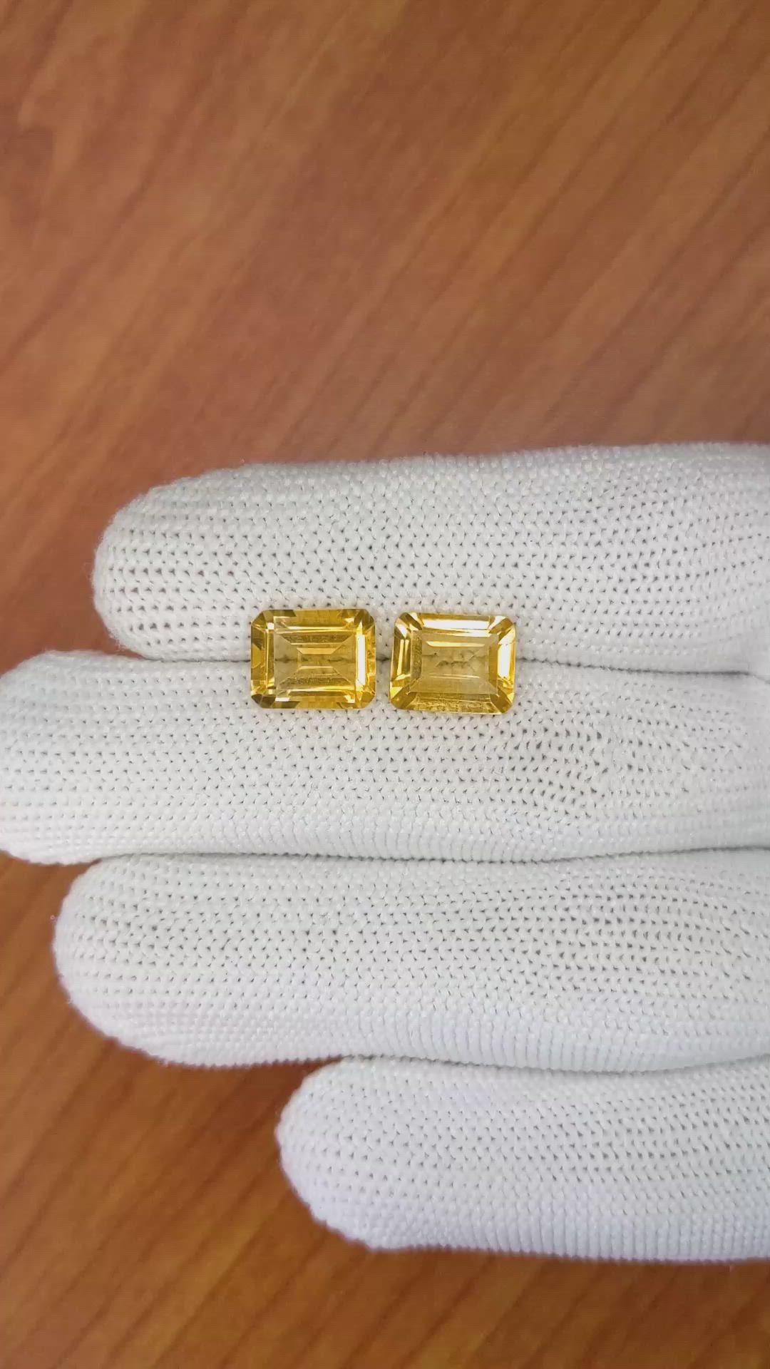 5.17&nbsp;Ct.Tw.Total Carat Weight Citrine Pair from Brazil Size Video