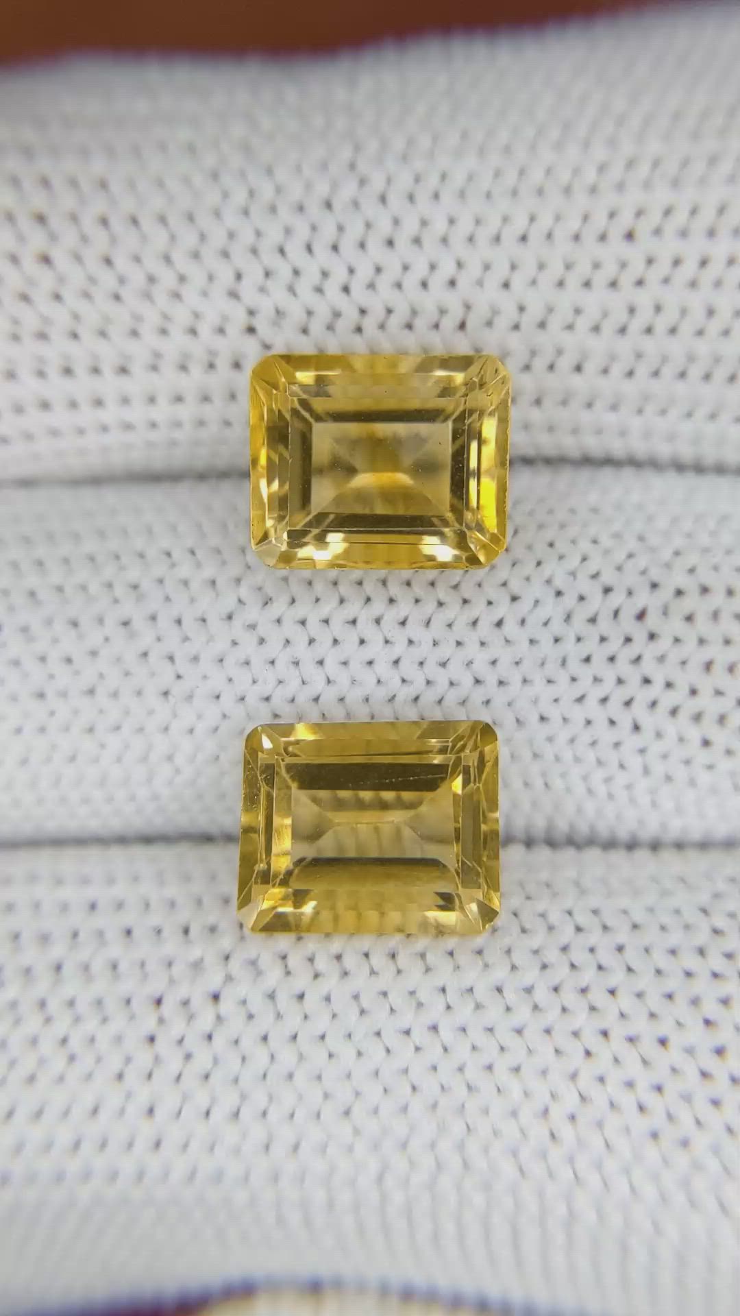 7.11&nbsp;Ct.Tw.Total Carat Weight Citrine Pair from Brazil Size Video
