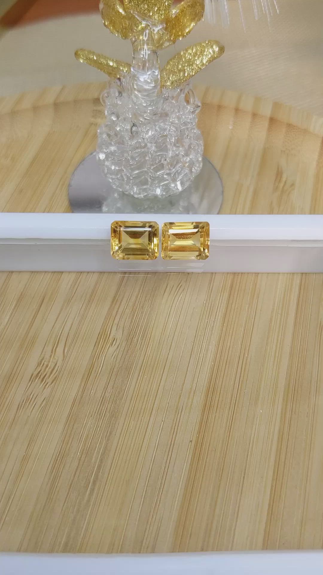 7.11&nbsp;Ct.Tw.Total Carat Weight Citrine Pair from Brazil Size Video