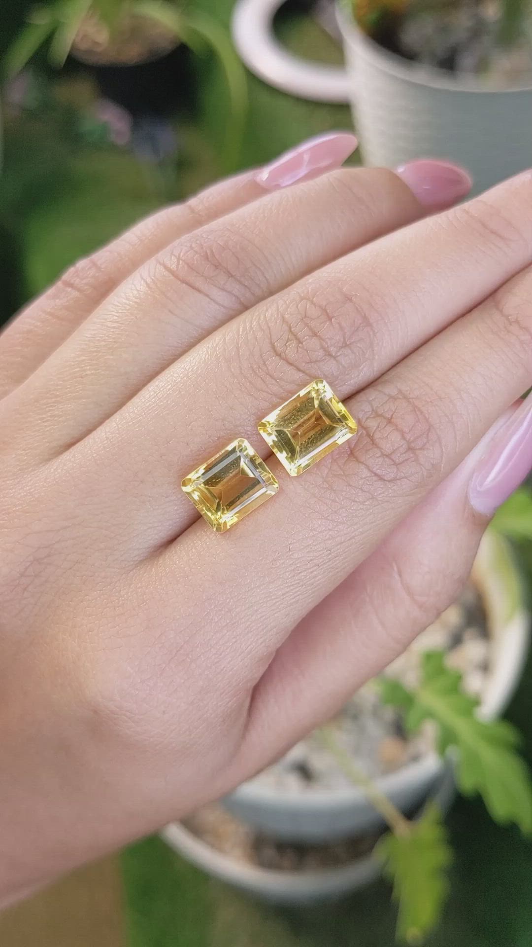 7.05&nbsp;Ct.Tw.Total Carat Weight Citrine Pair from Brazil Size Video