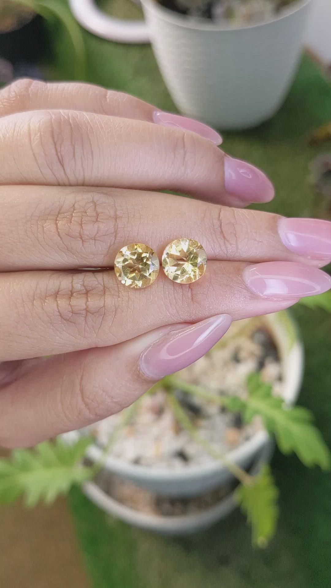 4.81&nbsp;Ct.Tw.Total Carat Weight Citrine Pair from Brazil Size Video