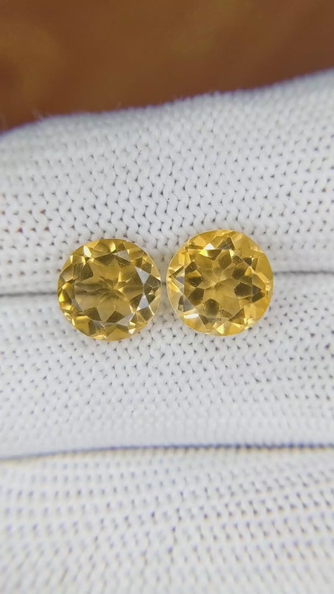 5.32&nbsp;Ct.Tw.Total Carat Weight Citrine Pair from Brazil Size Video