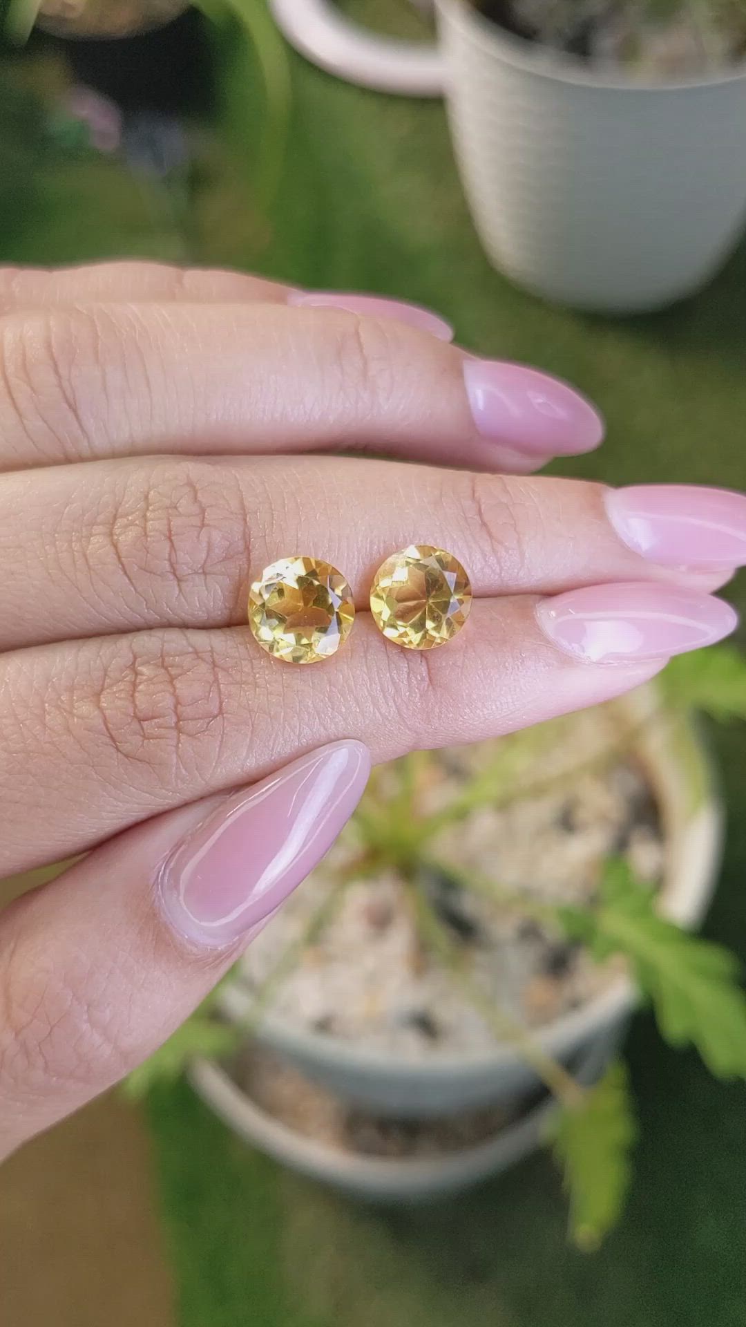 5.06&nbsp;Ct.Tw.Total Carat Weight Citrine Pair from Brazil Size Video