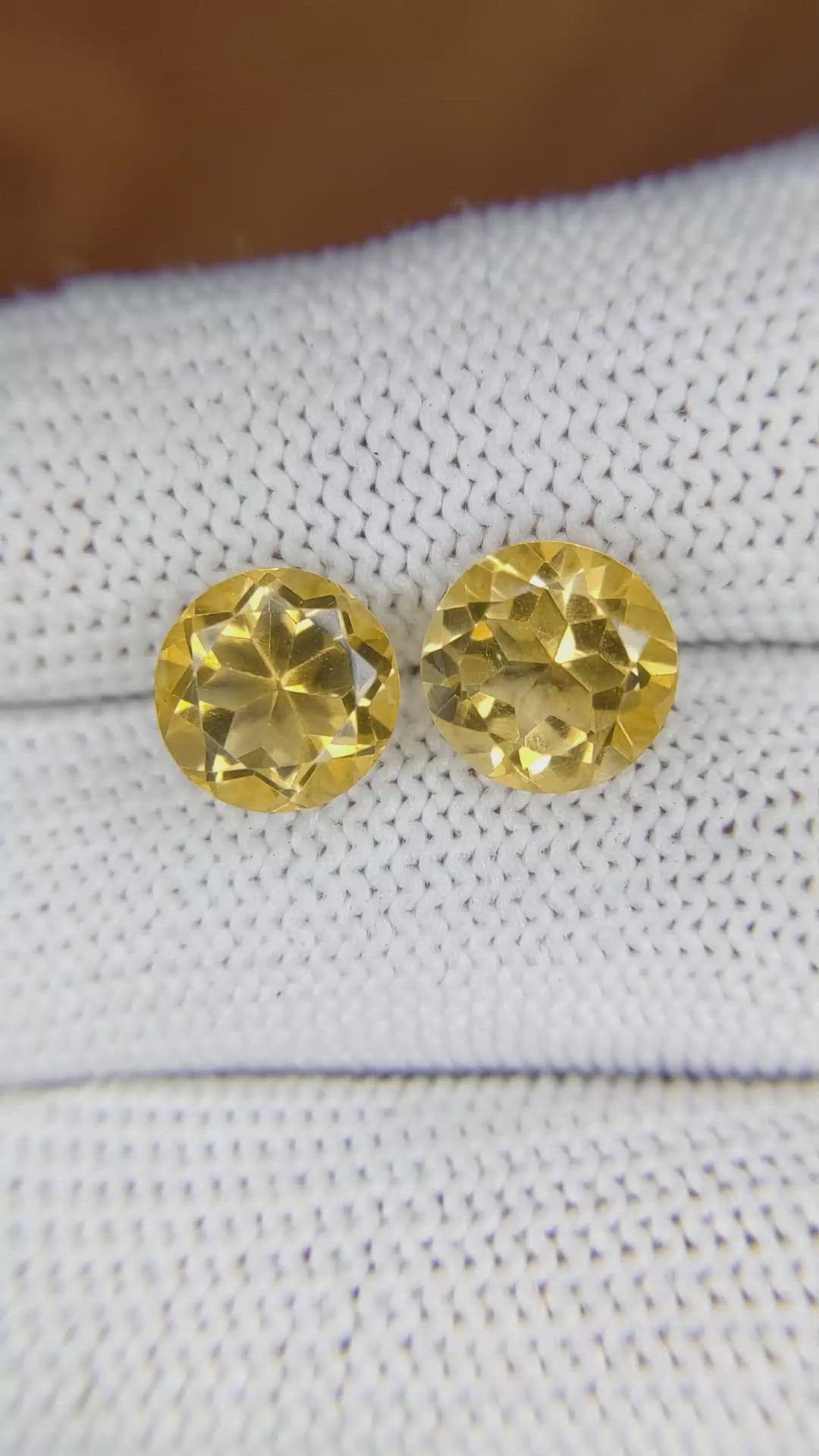 5.06&nbsp;Ct.Tw.Total Carat Weight Citrine Pair from Brazil Size Video