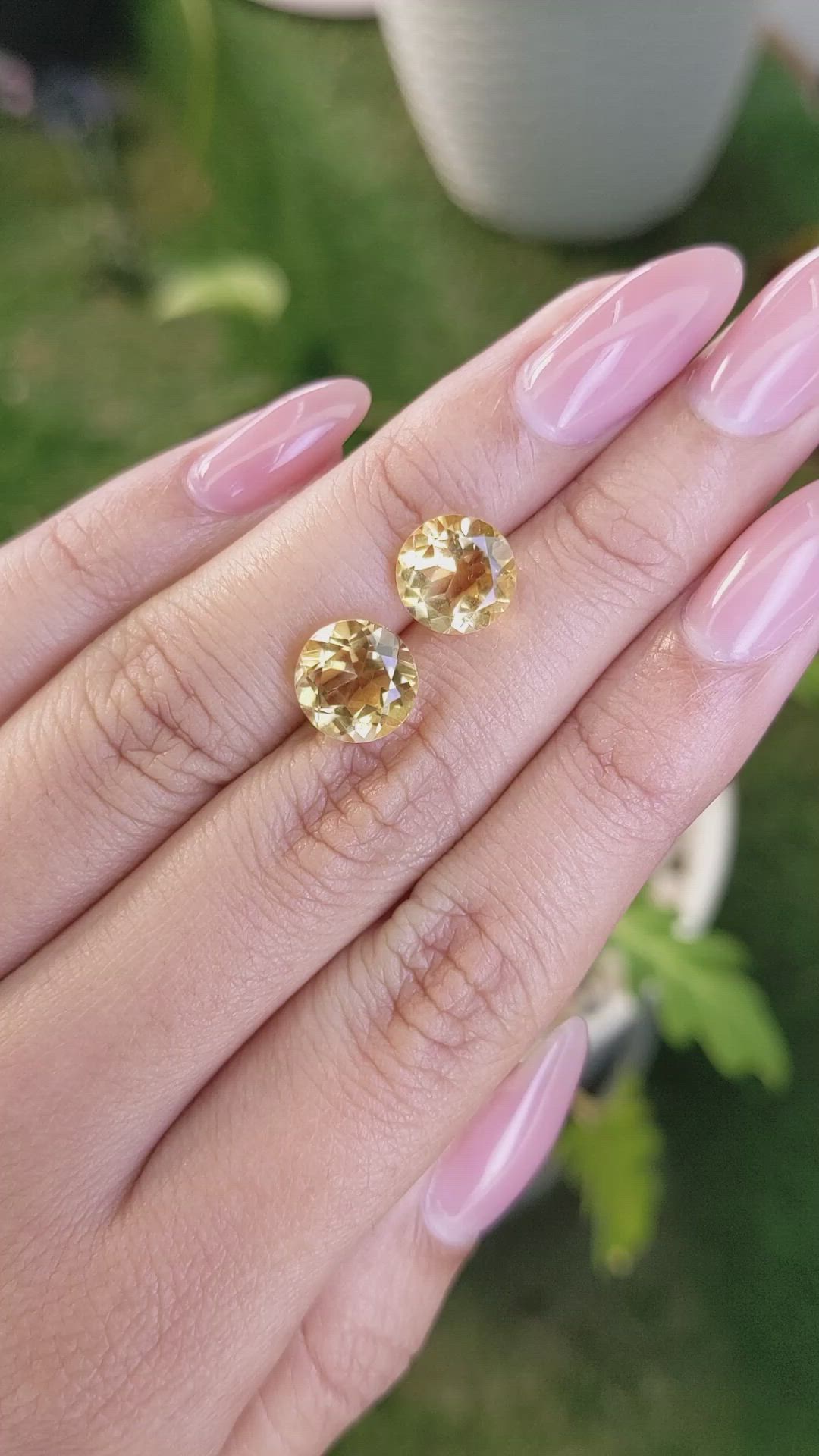 5.12&nbsp;Ct.Tw.Total Carat Weight Citrine Pair from Brazil Size Video