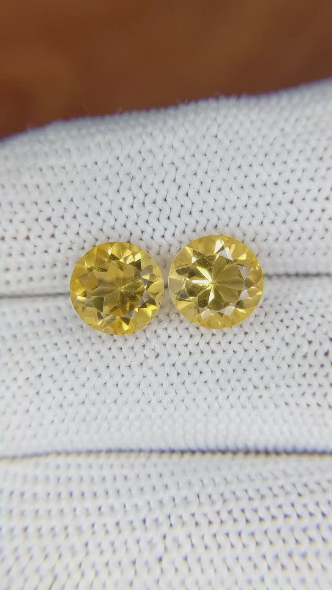 4.00&nbsp;Ct.Tw.Total Carat Weight Citrine Pair from Brazil Size Video