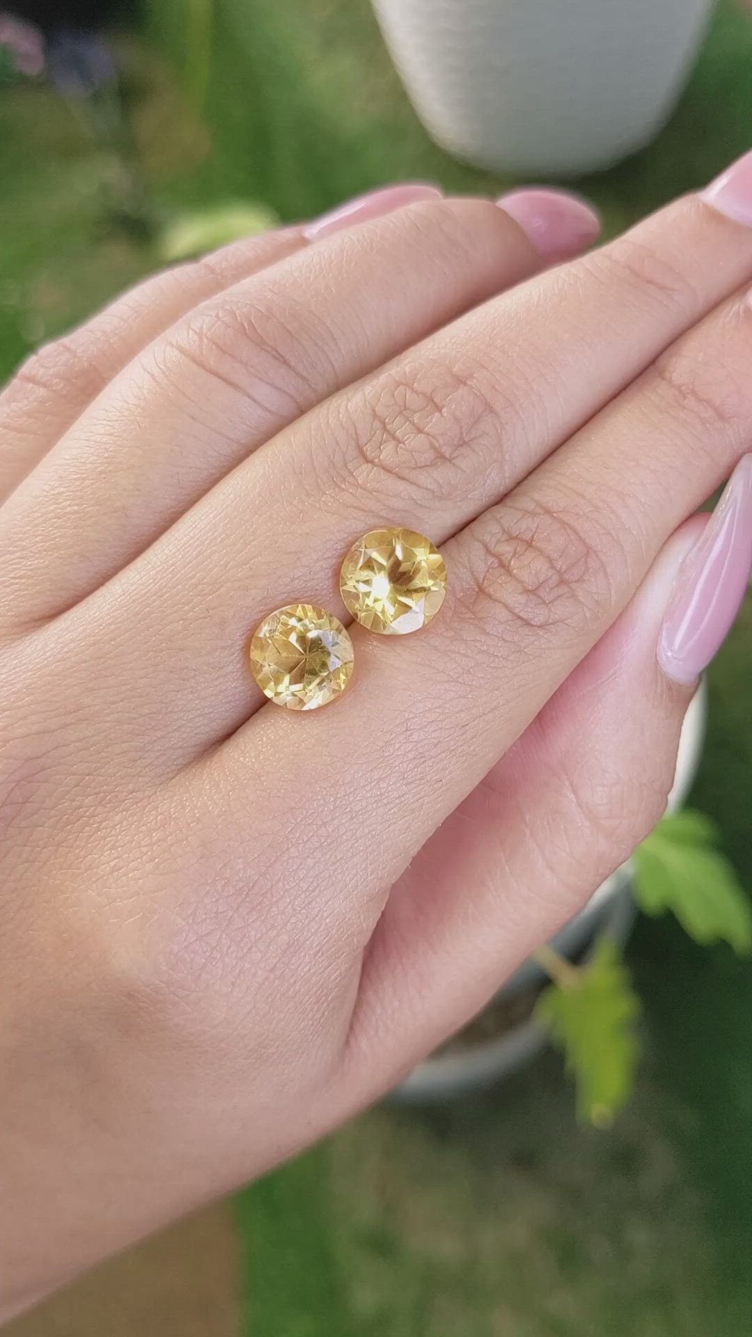 5.55&nbsp;Ct.Tw.Total Carat Weight Citrine Pair from Brazil Size Video