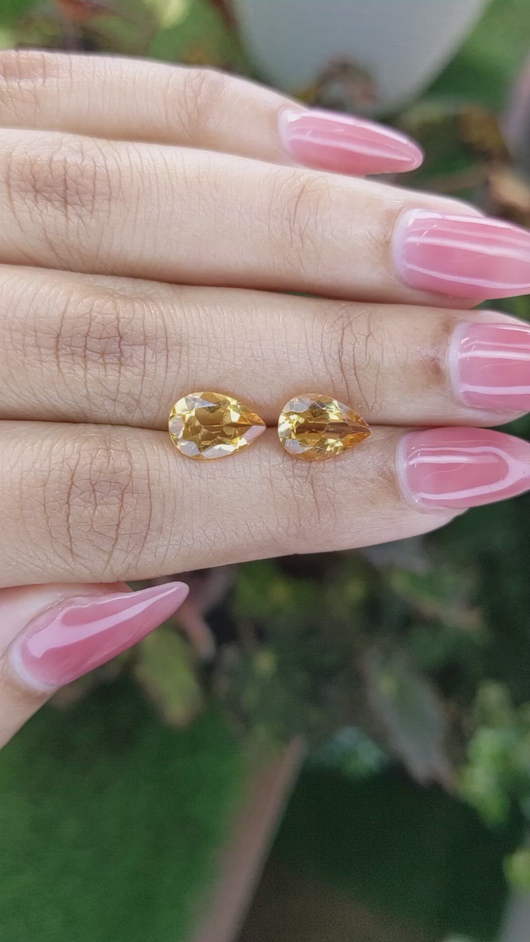 3.17&nbsp;Ct.Tw.Total Carat Weight Citrine Pair from Brazil Size Video