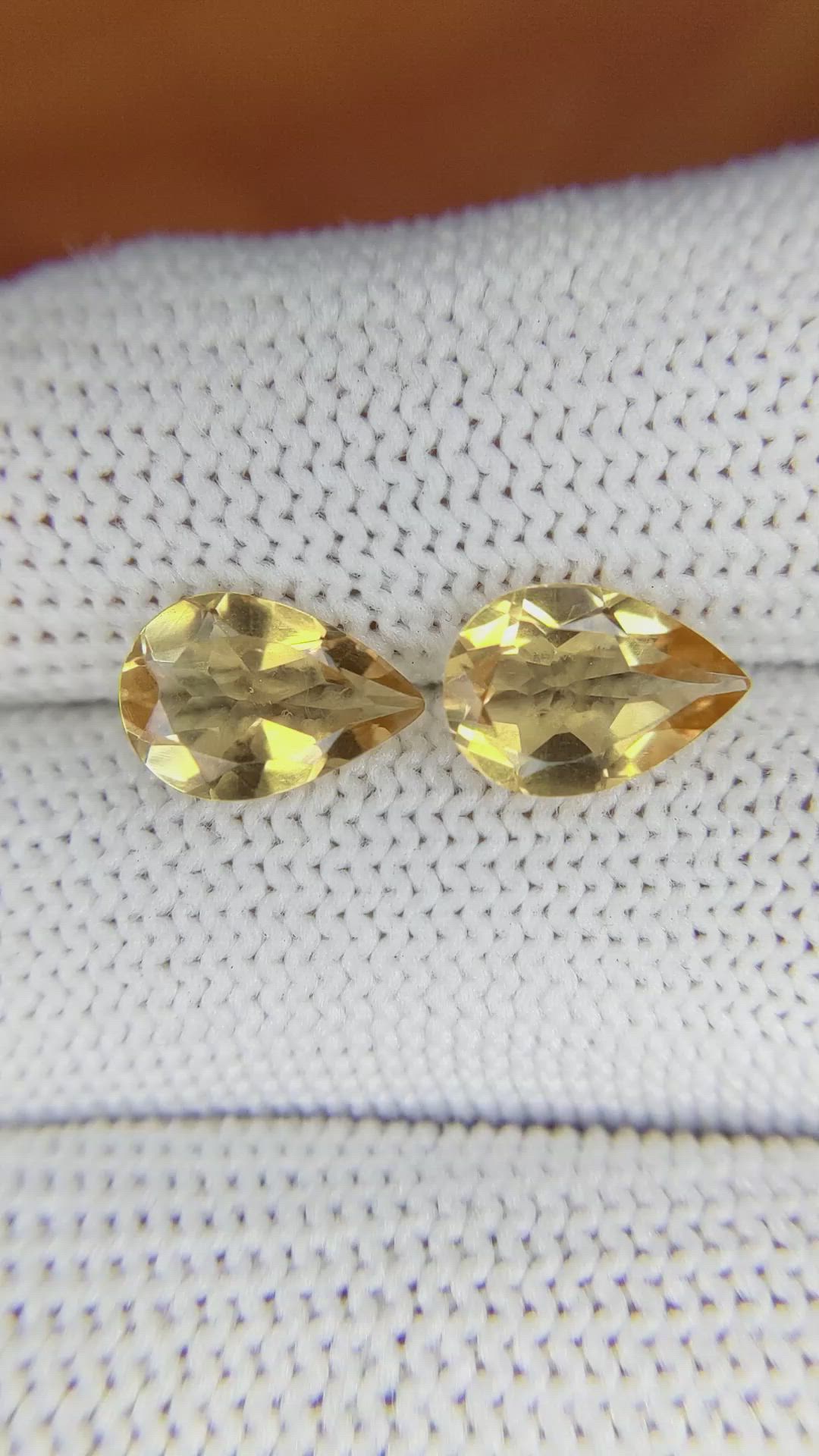 2.91&nbsp;Ct.Tw.Total Carat Weight Citrine Pair from Brazil Size Video
