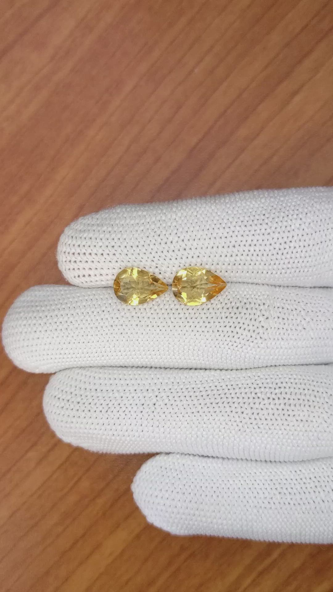 2.91&nbsp;Ct.Tw.Total Carat Weight Citrine Pair from Brazil Size Video