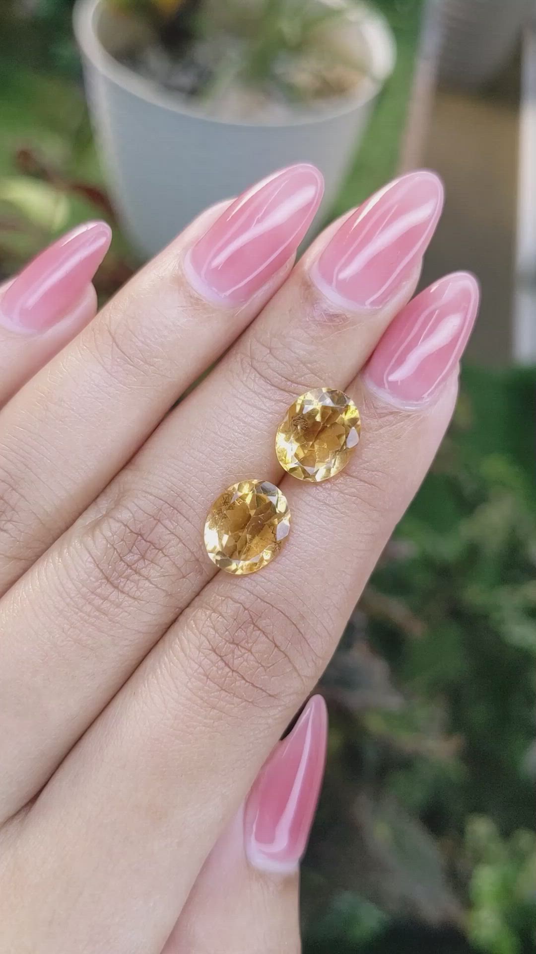 5.51&nbsp;Ct.Tw.Total Carat Weight Citrine Pair from Brazil Size Video