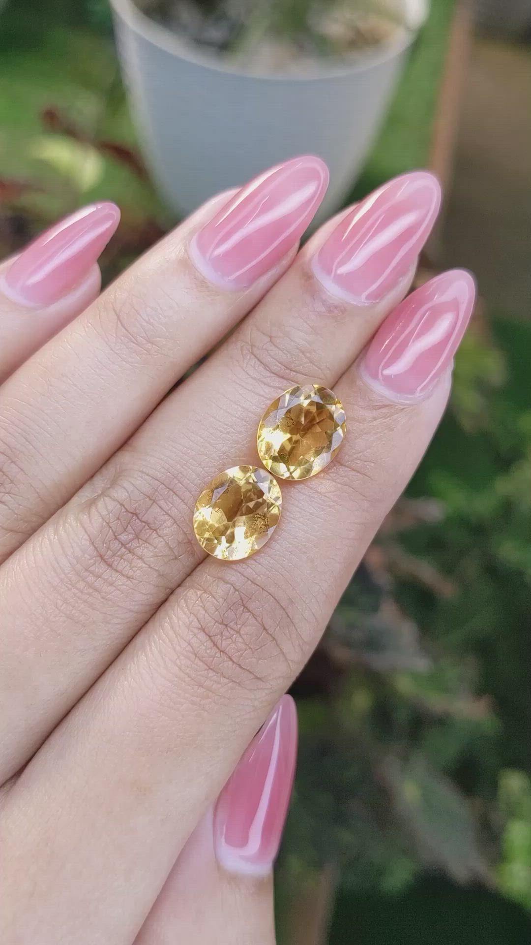 6.34&nbsp;Ct.Tw.Total Carat Weight Citrine Pair from Brazil Size Video