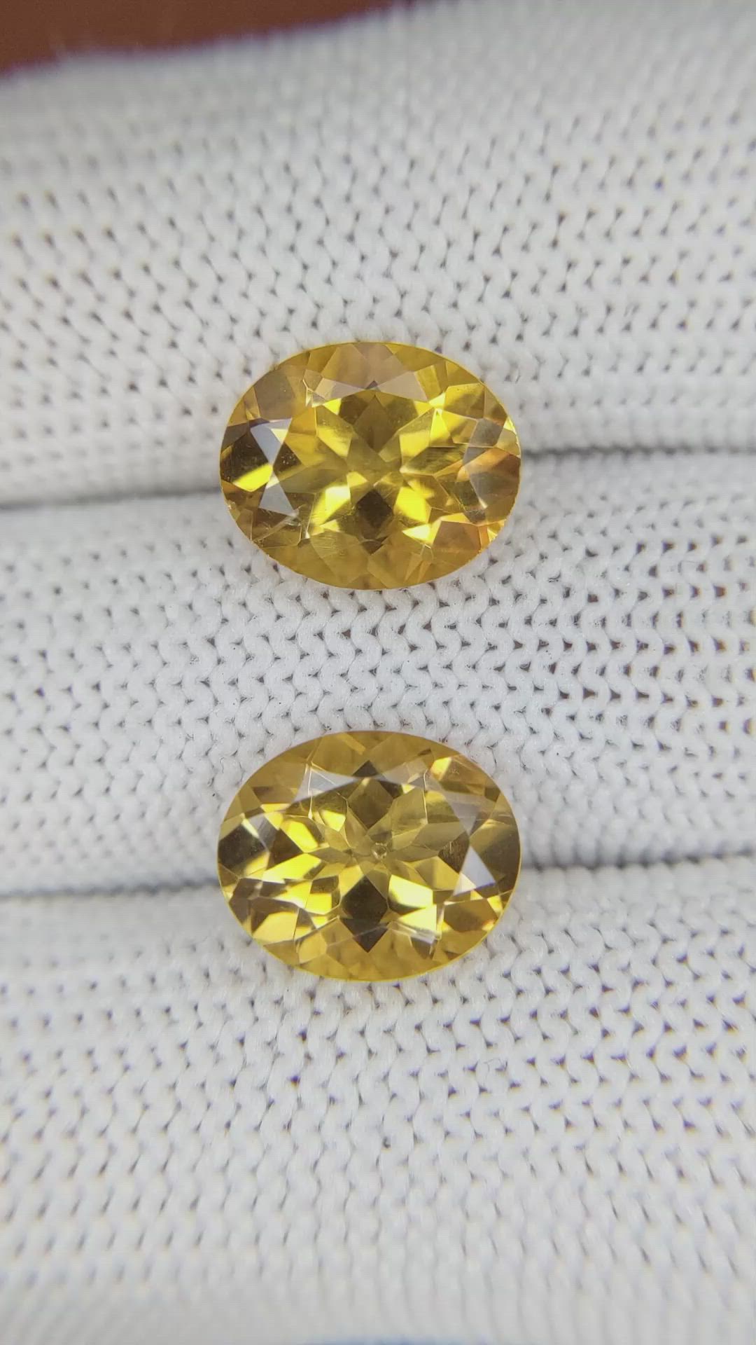 6.27&nbsp;Ct.Tw.Total Carat Weight Citrine Pair from Brazil Size Video