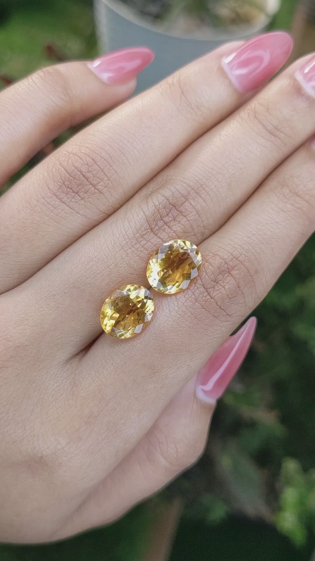 5.55&nbsp;Ct.Tw.Total Carat Weight Citrine Pair from Brazil Size Video