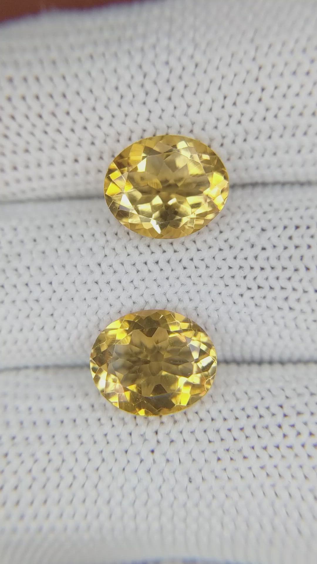 5.55&nbsp;Ct.Tw.Total Carat Weight Citrine Pair from Brazil Size Video