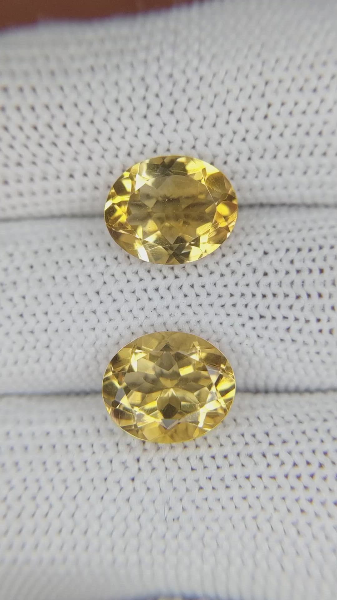 5.81&nbsp;Ct.Tw.Total Carat Weight Citrine Pair from Brazil Size Video