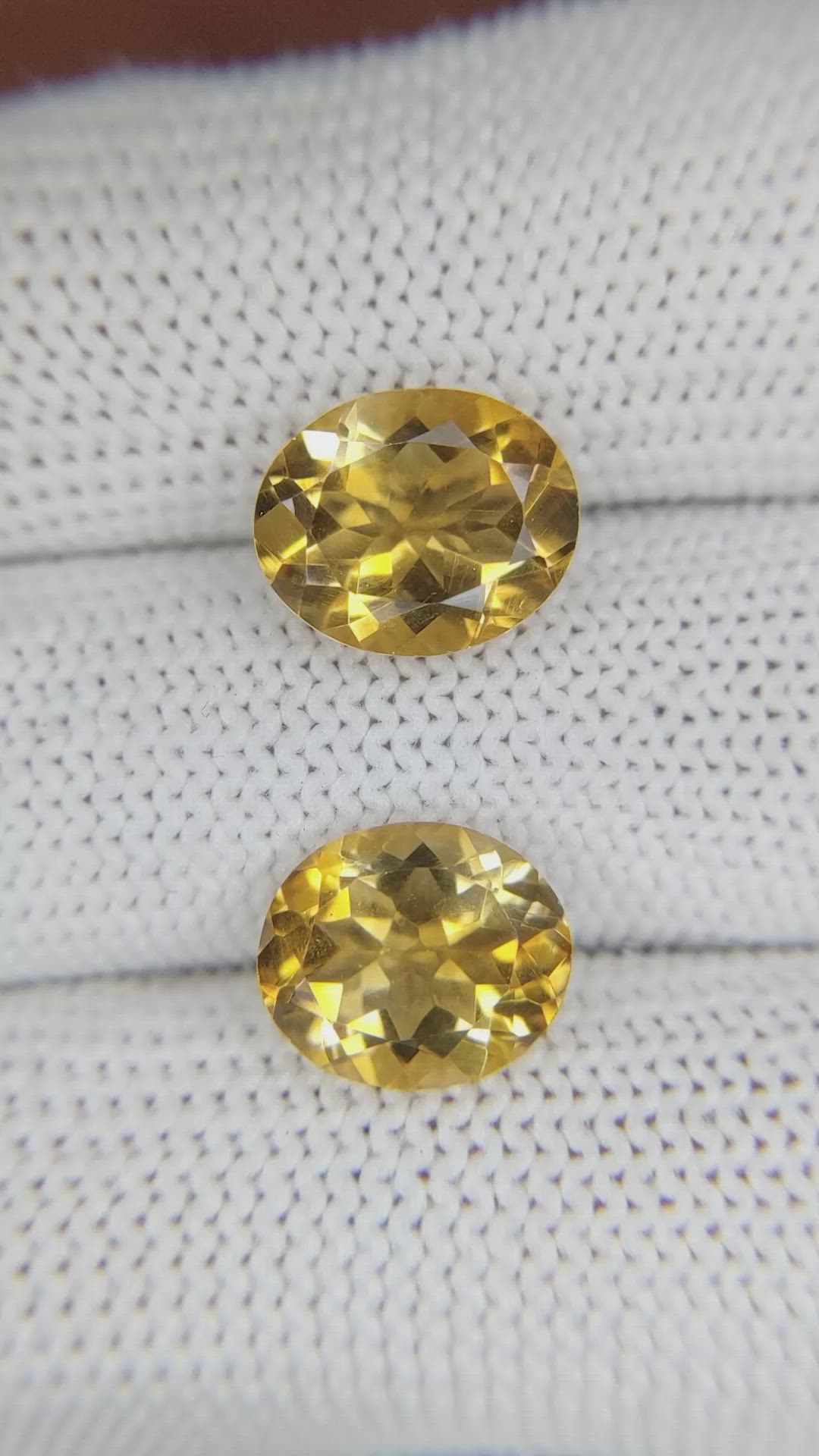 5.86&nbsp;Ct.Tw.Total Carat Weight Citrine Pair from Brazil Size Video