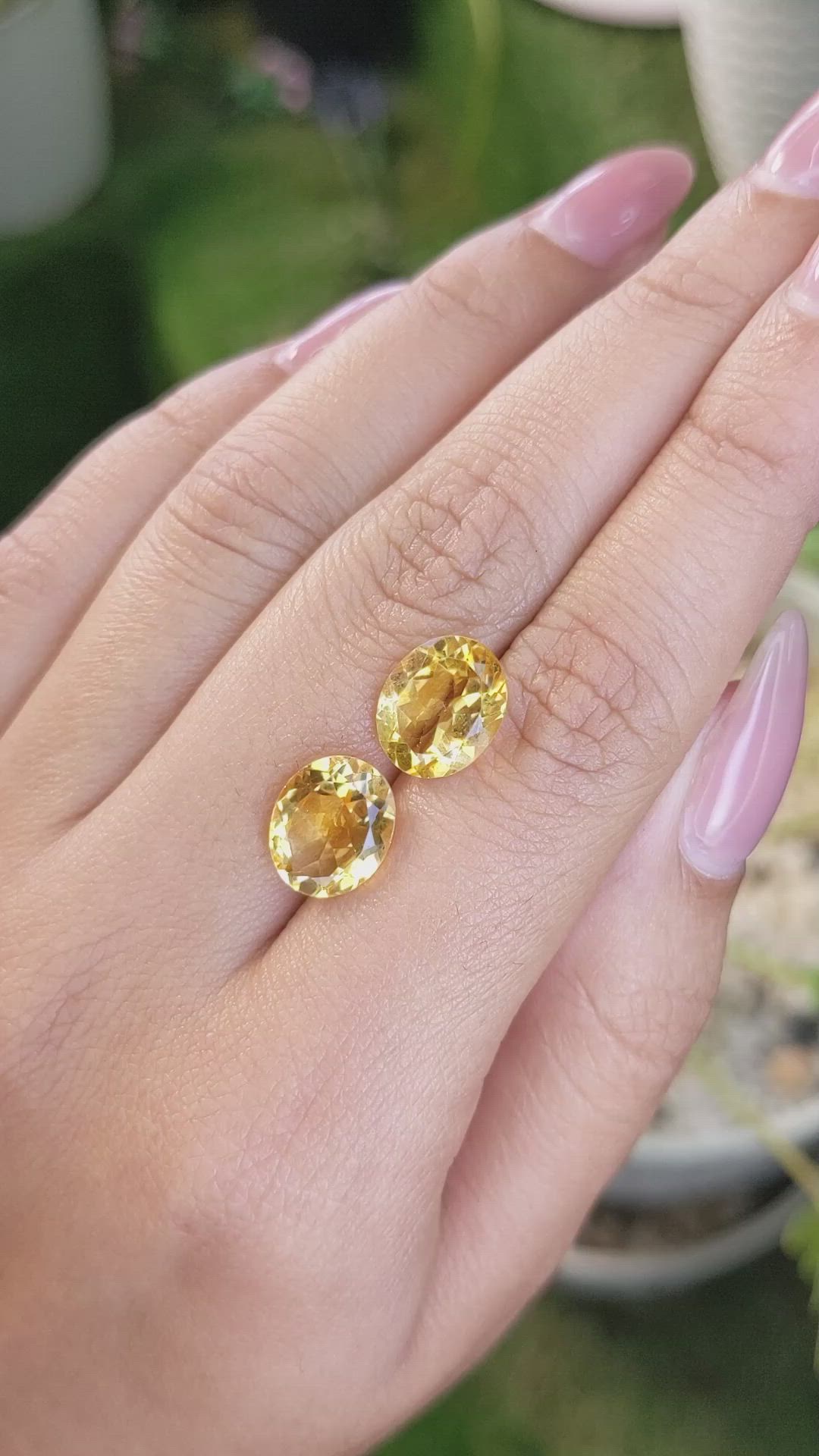 6.17&nbsp;Ct.Tw.Total Carat Weight Citrine Pair from Brazil Size Video