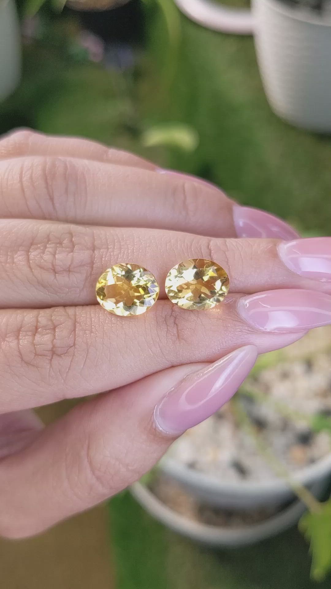 5.67&nbsp;Ct.Tw.Total Carat Weight Citrine Pair from Brazil Size Video