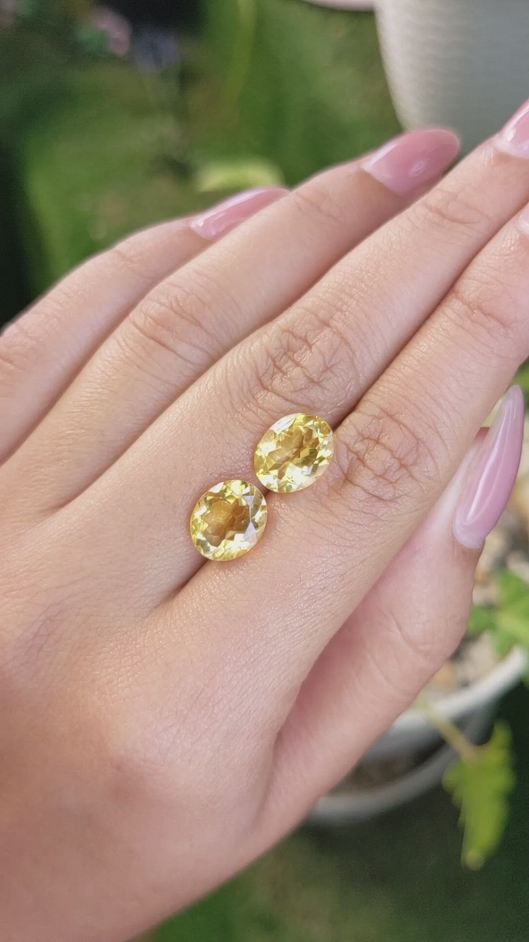 5.54&nbsp;Ct.Tw.Total Carat Weight Citrine Pair from Brazil Size Video