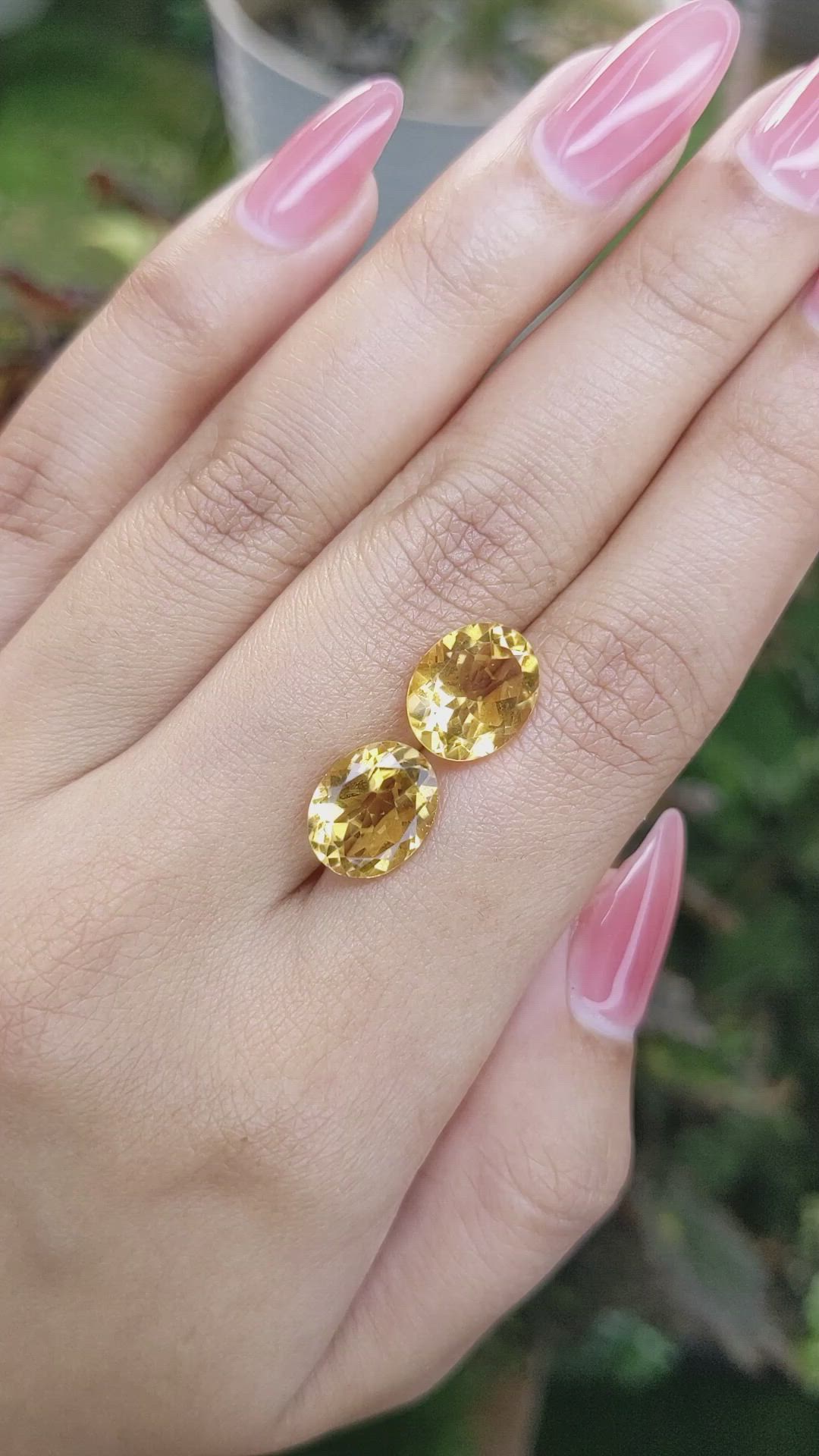 6.73&nbsp;Ct.Tw.Total Carat Weight Citrine Pair from Brazil Size Video