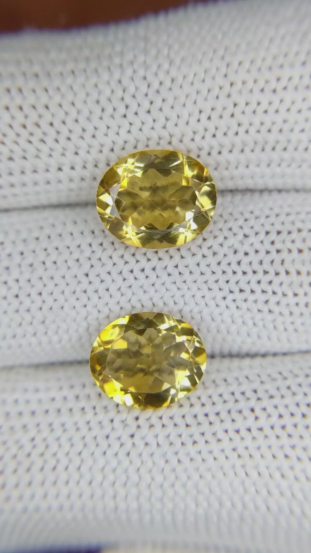 5.47&nbsp;Ct.Tw.Total Carat Weight Citrine Pair from Brazil Size Video
