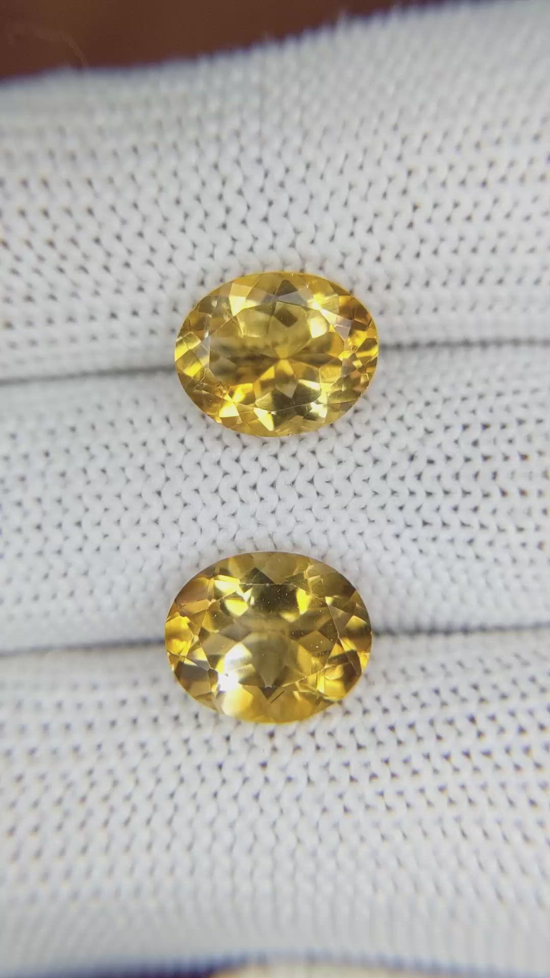 6.37&nbsp;Ct.Tw.Total Carat Weight Citrine Pair from Brazil Size Video