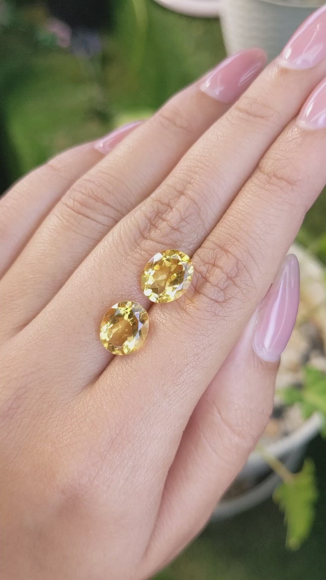 5.99&nbsp;Ct.Tw.Total Carat Weight Citrine Pair from Brazil Size Video