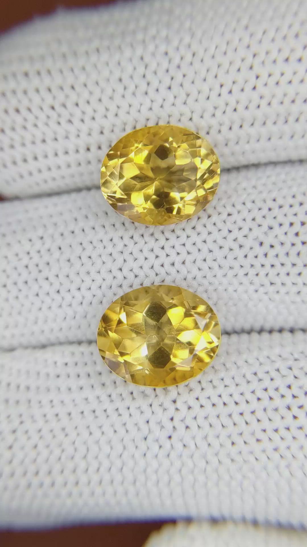 6.95&nbsp;Ct.Tw.Total Carat Weight Citrine Pair from Brazil Size Video