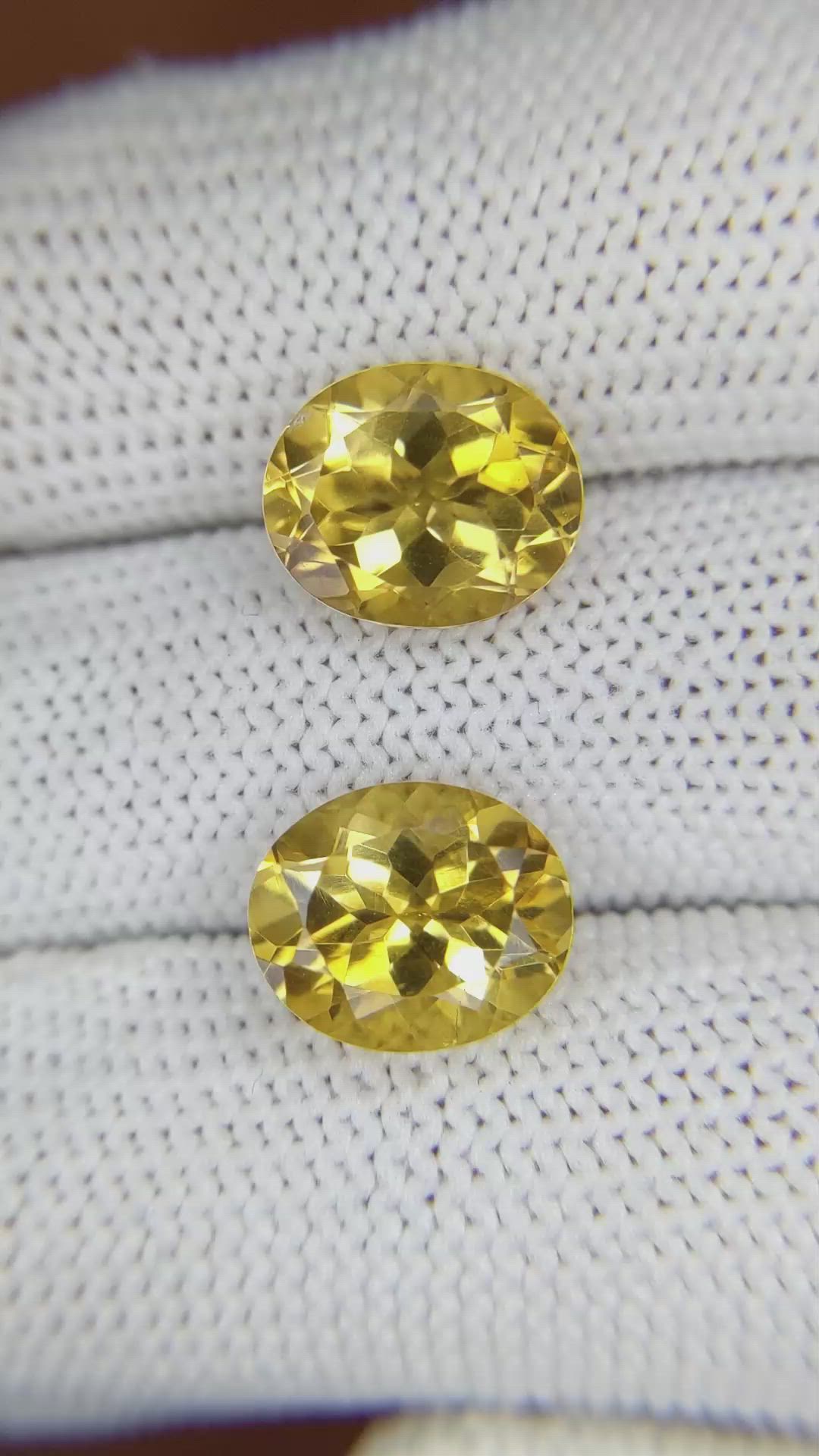 6.89&nbsp;Ct.Tw.Total Carat Weight Citrine Pair from Brazil Size Video
