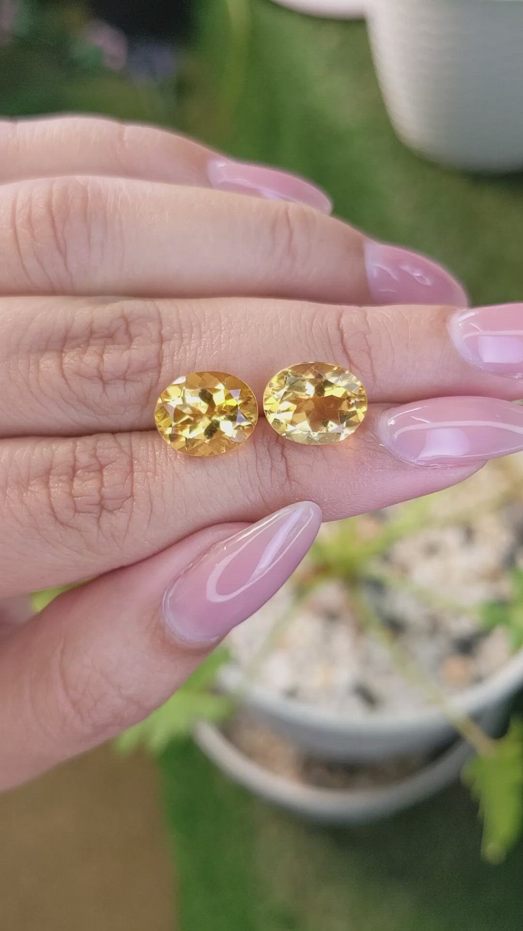 6.89&nbsp;Ct.Tw.Total Carat Weight Citrine Pair from Brazil Size Video