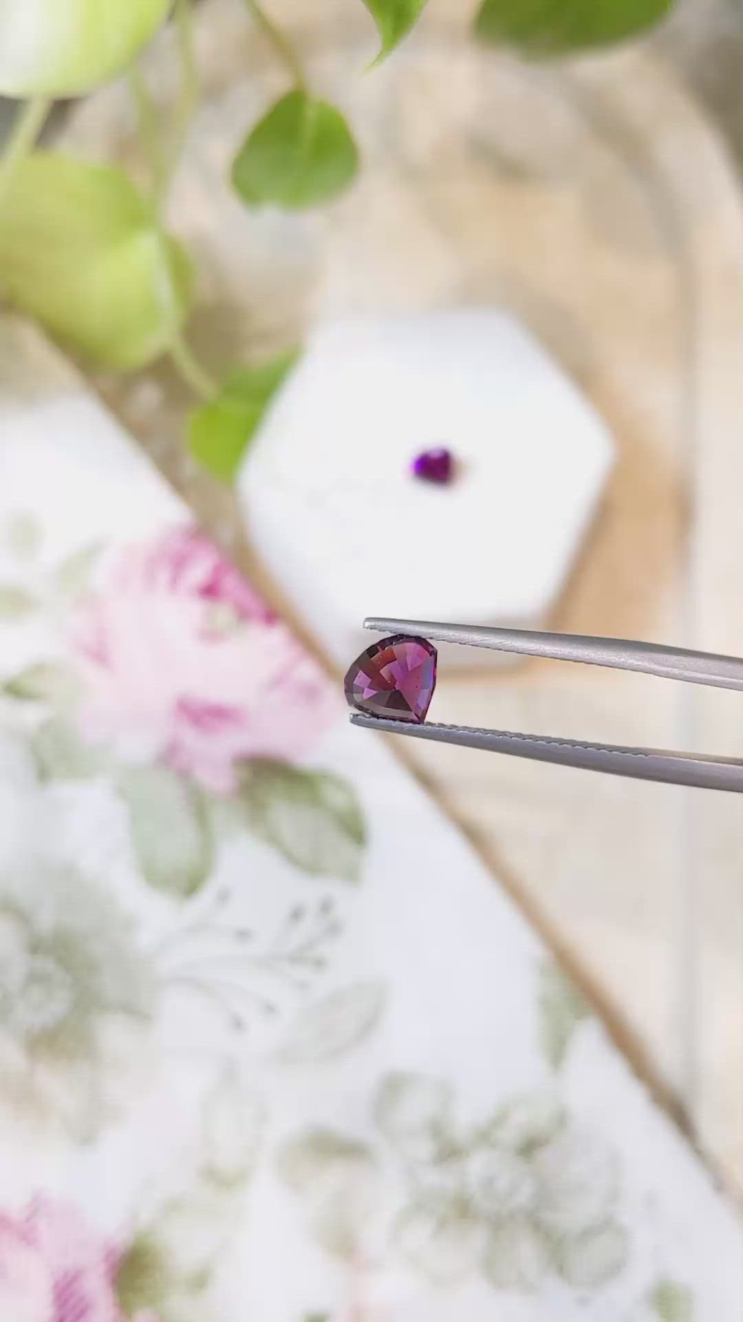 2.91&nbsp;Ct.Tw.Total Carat Weight Rhodolite Garnet Pair from Tanzania Size Video