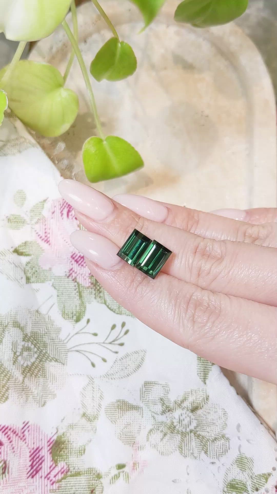 7.12&nbsp;Ct.Tw.Total Carat Weight Tourmaline Pair from Mozambique Size Video