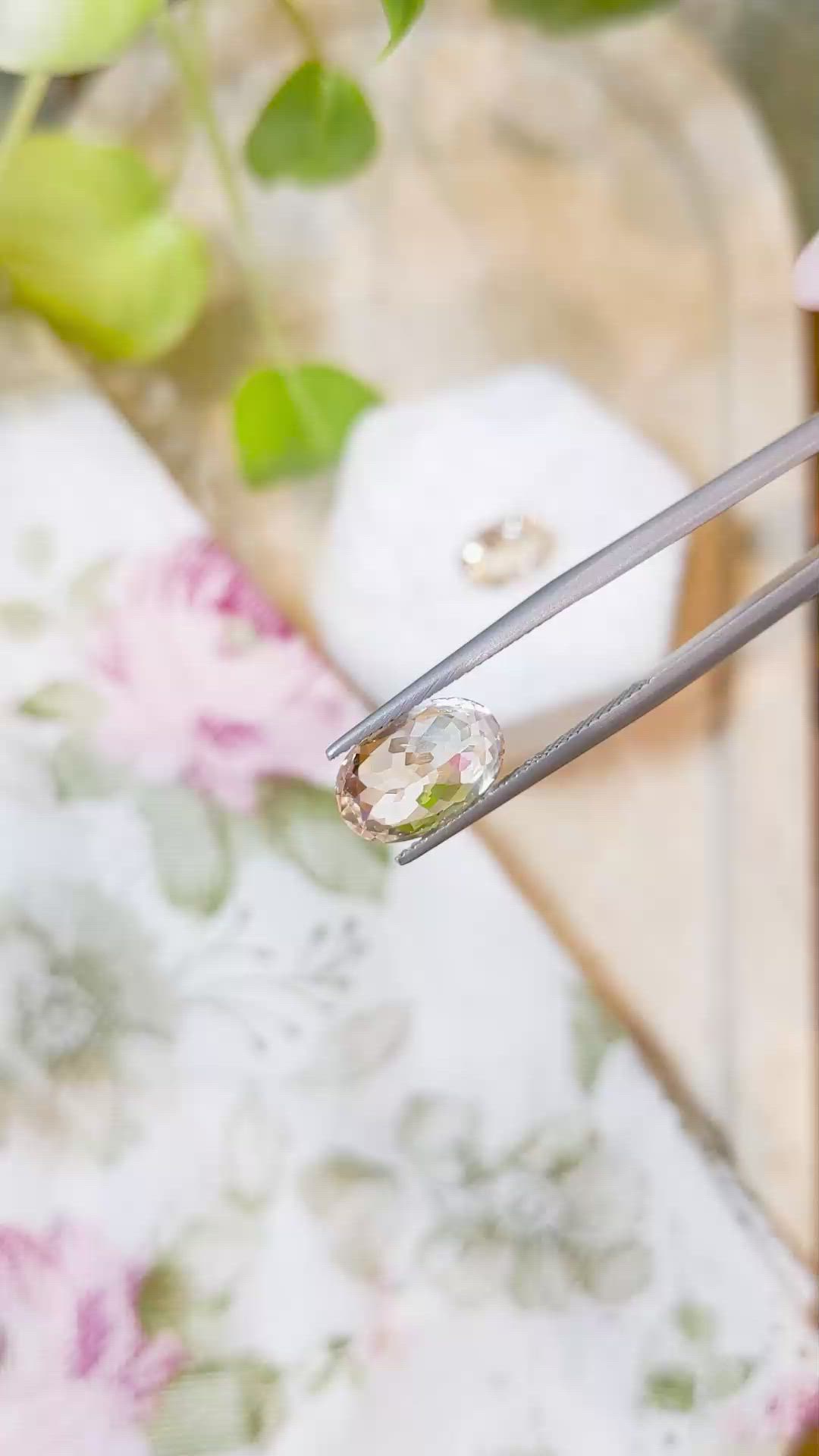 6.37&nbsp;Ct.Tw.Total Carat Weight Topaz Pair from Ceylon (Sri Lanka) Size Video