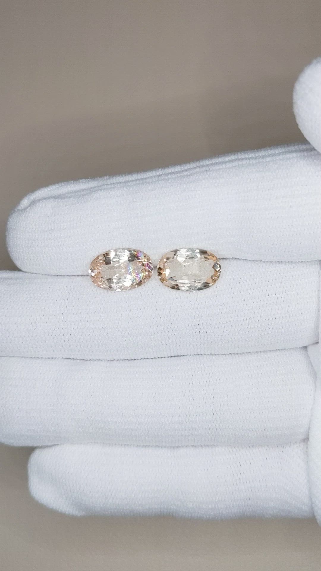 6.37&nbsp;Ct.Tw.Total Carat Weight Topaz Pair from Ceylon (Sri Lanka) Size Video