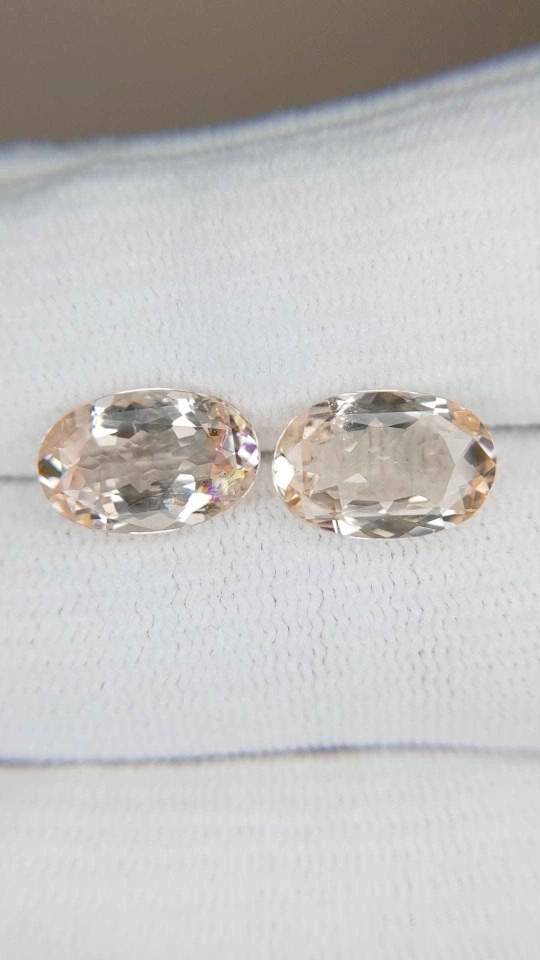 6.37&nbsp;Ct.Tw.Total Carat Weight Topaz Pair from Ceylon (Sri Lanka) Size Video