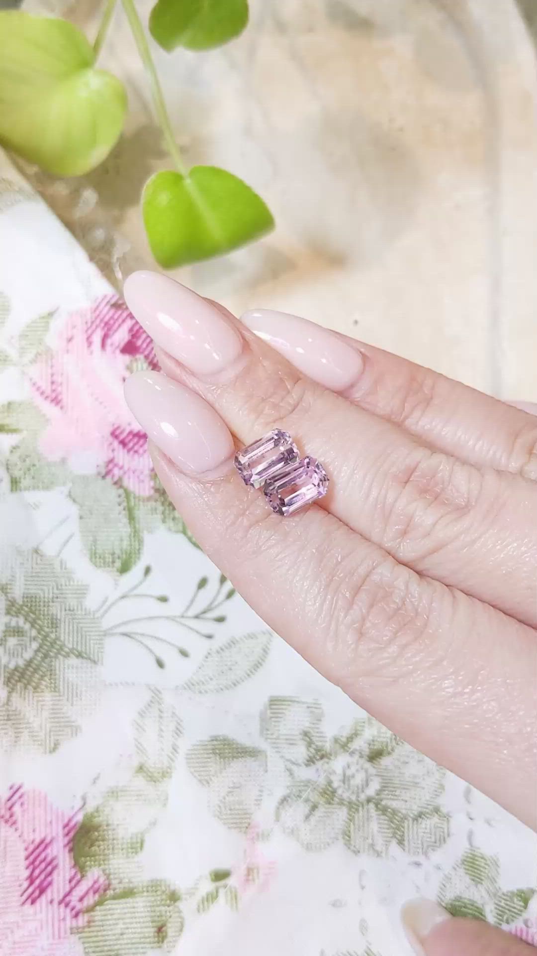 4.33&nbsp;Ct.Tw.Total Carat Weight Kunzite Pair from Afghanistan Size Video